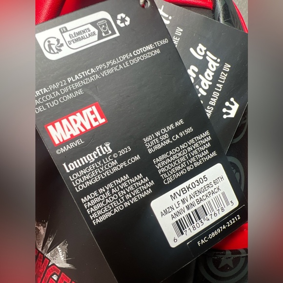 Loungefly Marvel Avengers 60th Anniversary Glow in The Dark Mini-Backpack NWT. - Picture 11 of 12